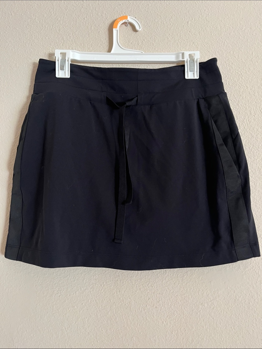 Athleta Black Women’s Skort with Side Panels
